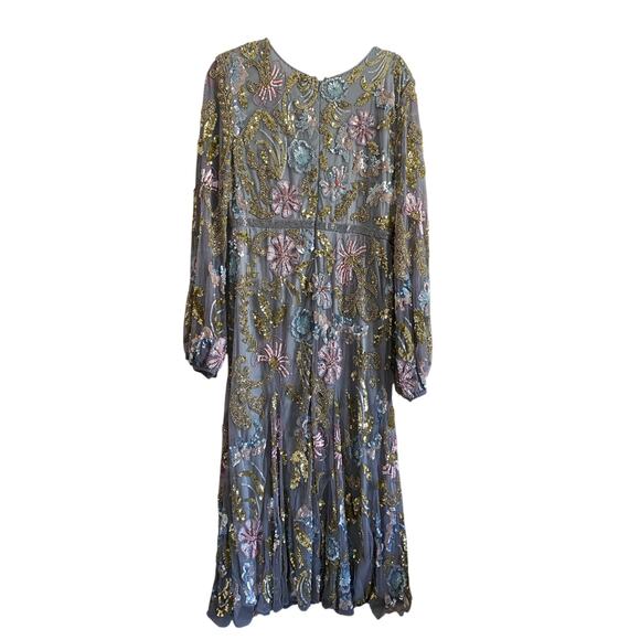 Gray Long Cuff Sleeve Embellished Midi
Dress 5423 Size 12 NWT - Picture 12 of 15